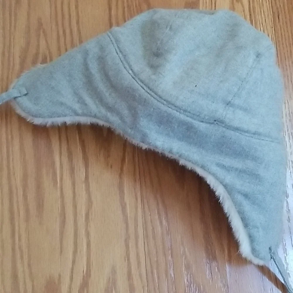 Baby‎ gap fur hat 6-12mo